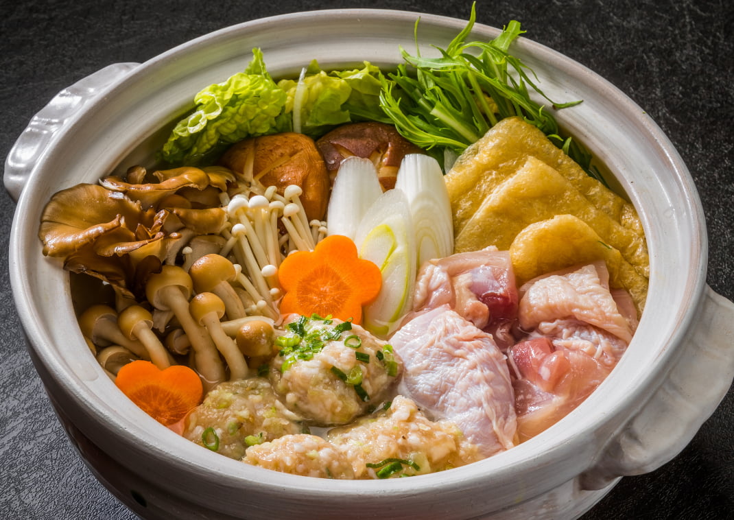 Japansk mad, gryderet med kylling (chanko) som sumobrydere typisk spiser