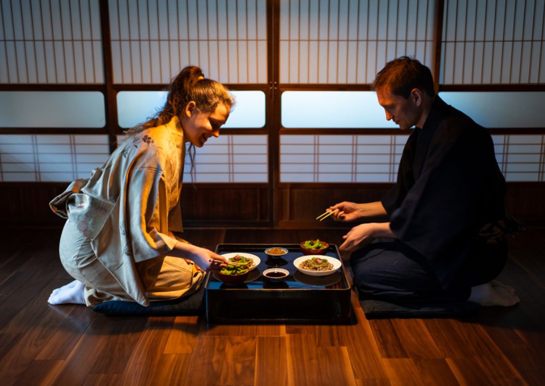 Par deler kaiseki måltid, Japan