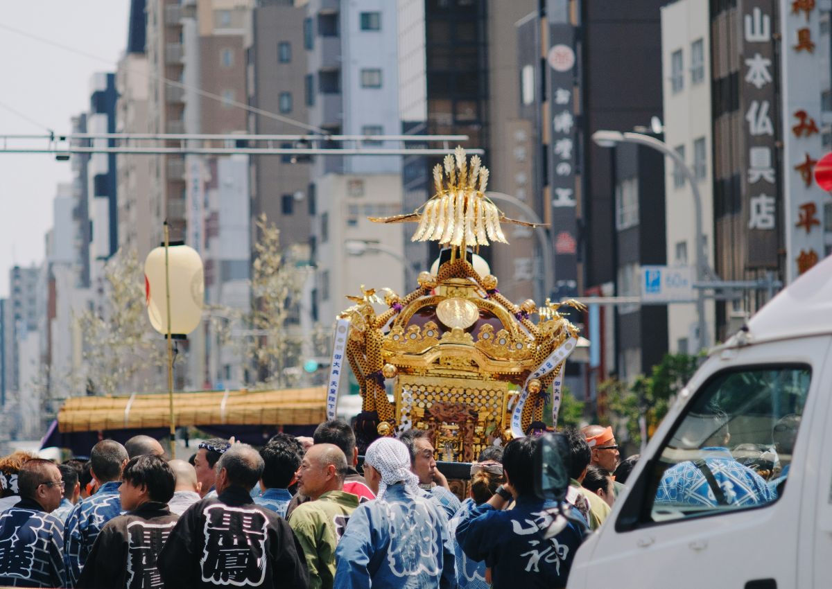 Matsuri-optog med transportabel helligdom, Tokyo
