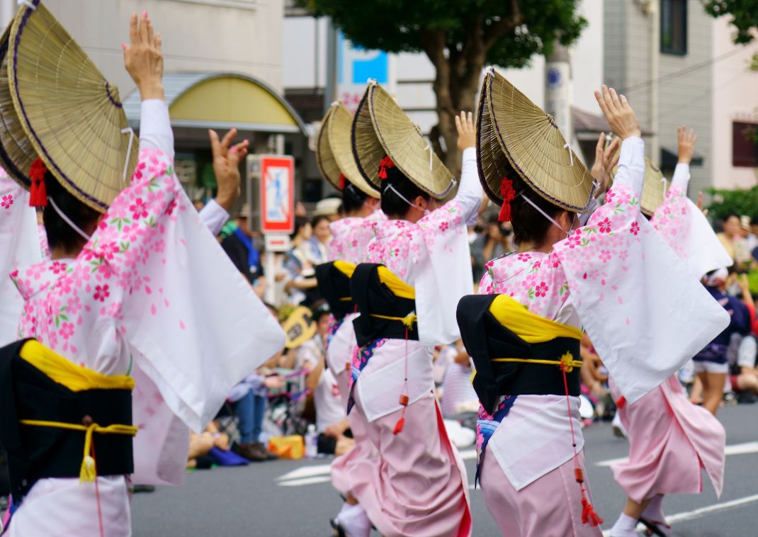 Awa Odori dansere i traditionel påklædning, Japan