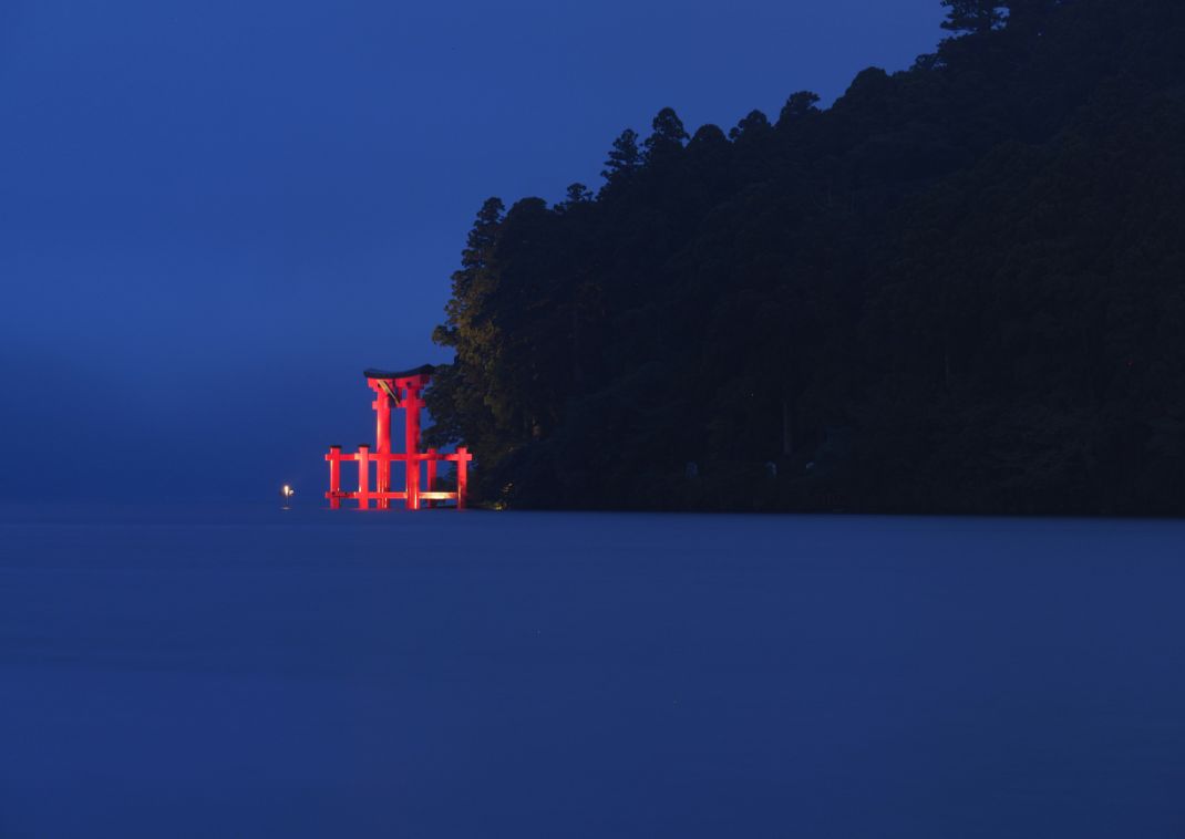 Aftenudsigt over Ashi-søen, Hakone, Japan