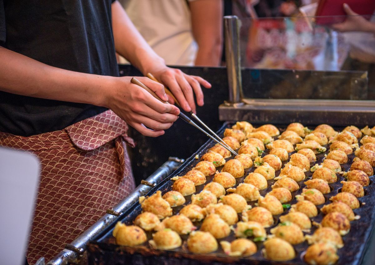 Yatai-bod som sælger takoyaki 