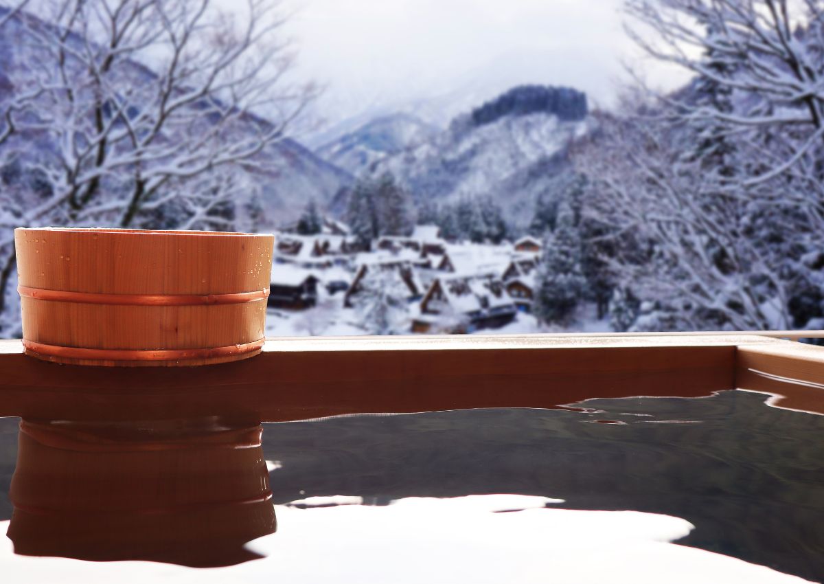 Varm kilde om vinteren, Japan