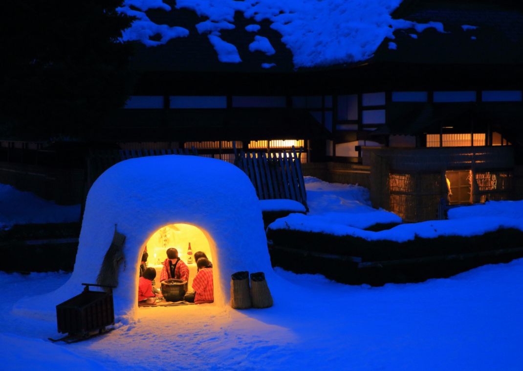 Yokote Kamakura-snehyttefestival