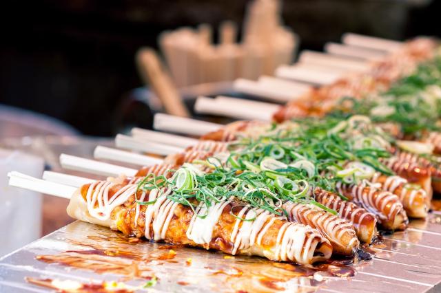 Prøv japansk streetfood på Nishiki-markedet 