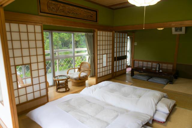 Traditionelt tatami-værese i japansk ryokan, Japan