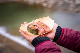 Hida oksekød på det lokale marked