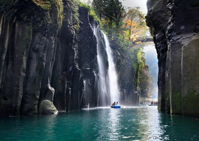 Manai-vandfald, Takachiho-kløften