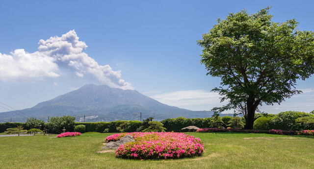 Kagoshima og Sakurajima-vulkanen om foråret
