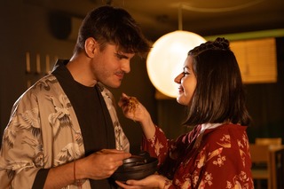 Par deler japansk mad