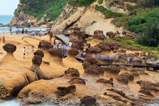 De spektakulære klippeformationer i Yehliu Geopark 
