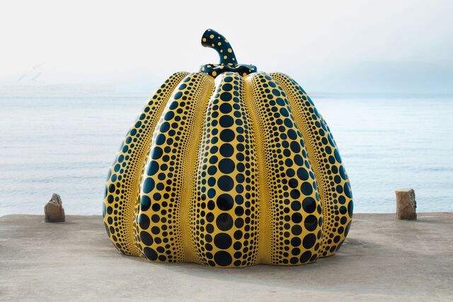 Den ikoniske græskarskulptur af den Japanske kunstner Yayoi Kusama