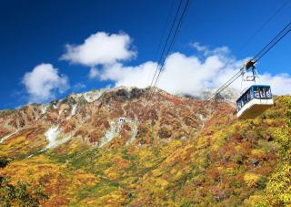 Tateyama Kurobe Alpine Route om efteråret