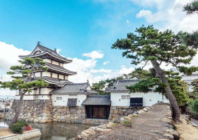 Takamatsu Castle