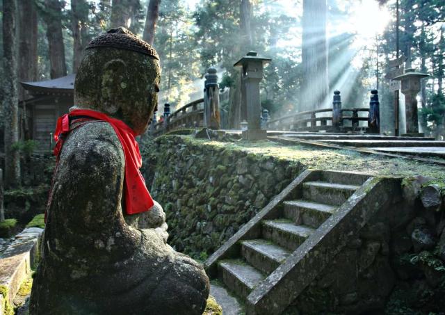 Okunoin-kirkegården, Mount Koya