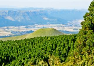 Imponerende vulkanske landskaber uden for Kumamoto